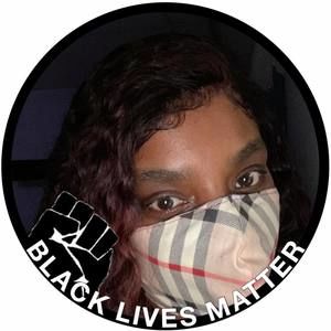 Meet your Posher, Tanisha